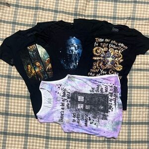 Doctor Who Fandom Tees bundle of 4
